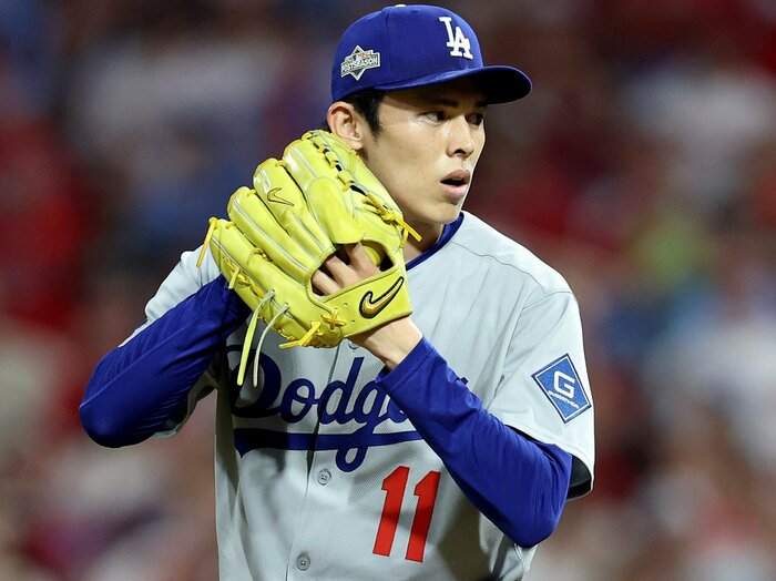 「ササキと信頼関係を築くのは時間がかかった」ドジャース関係者が重要証言…佐々木朗希23歳が復活したウラ側、投手スタッフ「下半身と肩を変えた」＜Number Web＞ photograph by Getty Images