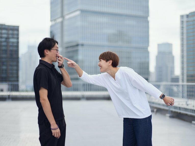 いまでも仲の良い夫婦の2人　©Yuki Suenaga