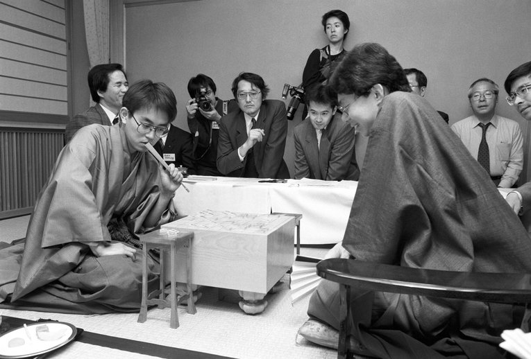 羽生－谷川の王将戦　©BUNGEISHUNJU　