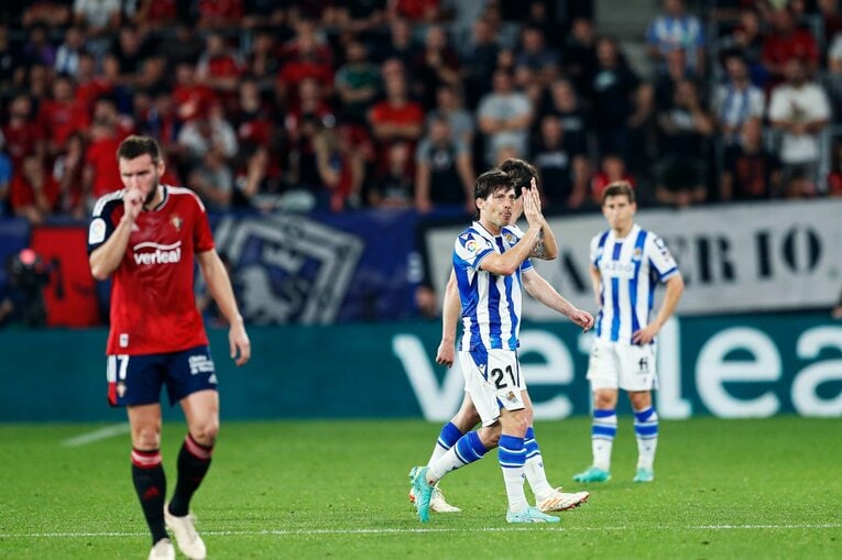 「タケ、今日はお前の日になる」と監督に送り出された通り…久保建英21歳の7点目→“MVP後ひっそり行動”をカメラマンは見た(25)