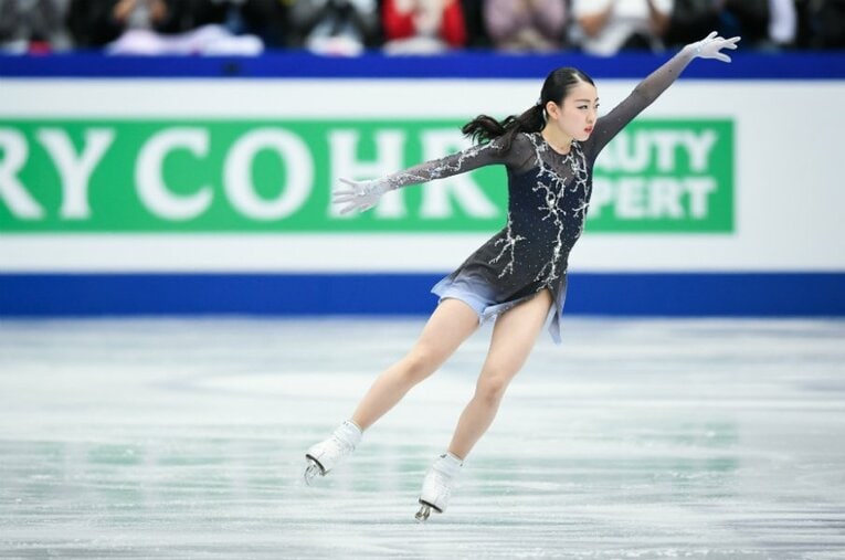 トリプルアクセルを見事に決めてみせた紀平梨花。本人の手応えとしては「70％くらい頑張ったかな」。 ／ photograph by Asami Enomoto