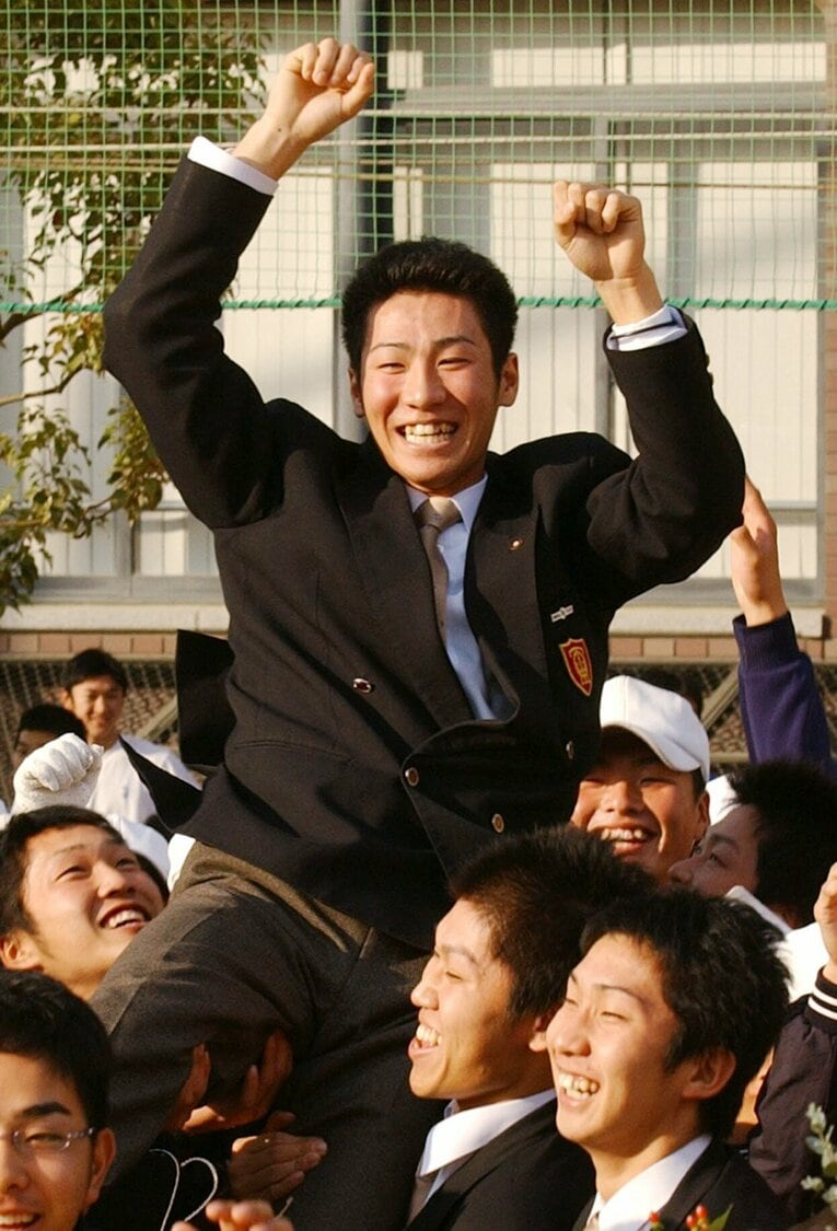 ドラフトでロッテ指名時の西岡剛　©JIJI PRESS