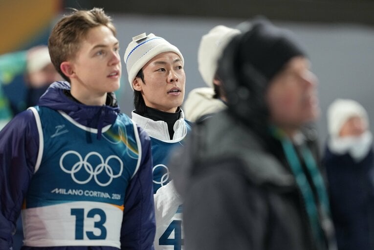 ミラノ五輪男子ノーマルヒルの現地写真【スワイプするとそのほかの写真もご覧になれます】　©Tsutomu Kishimoto／JMPA