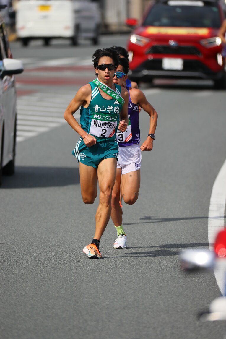 全日本大学駅伝で快走した神林勇太　(C)JMPA