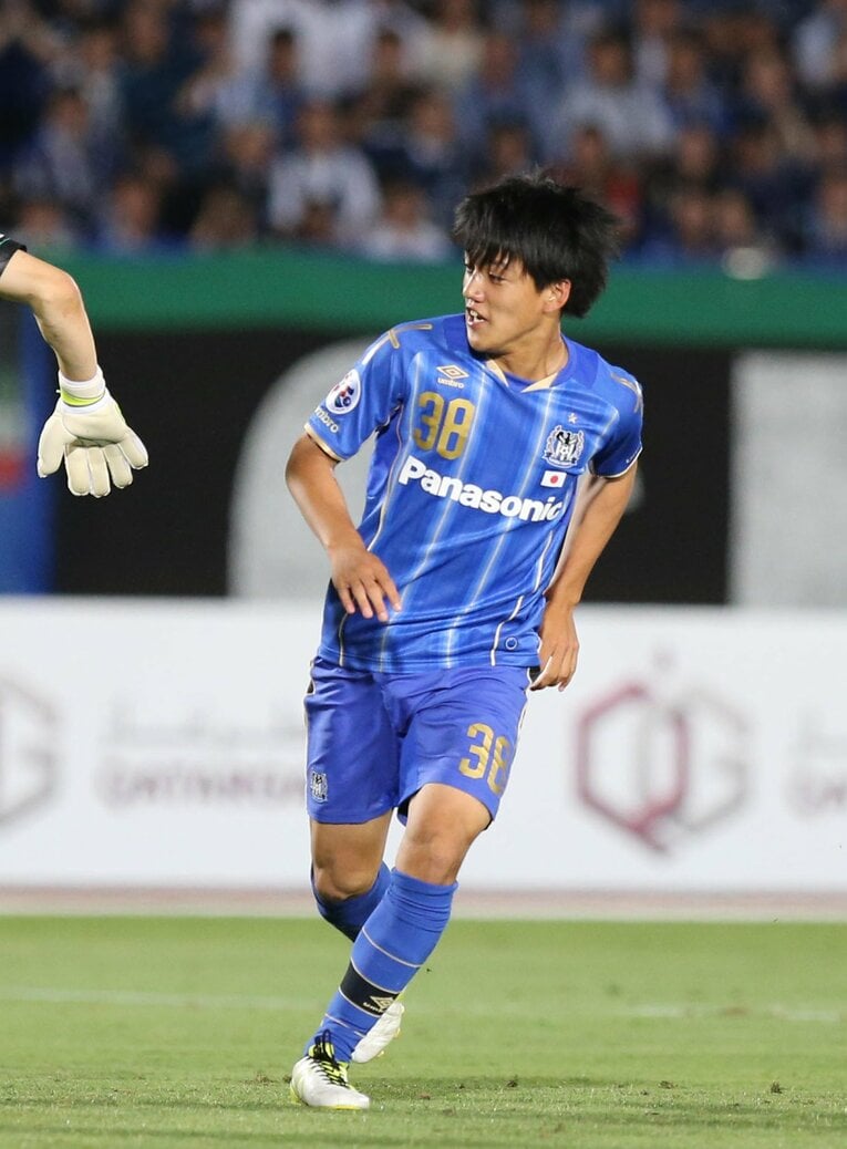 2015年５月、FCソウル戦に出場した堂安律、このときまだ16歳　©SANKEI SHIMBUN