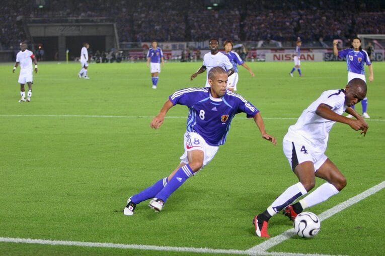 オシムジャパン時代の三都主　©Sports Graphic Number