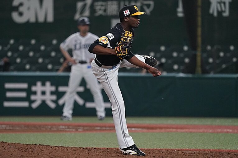 奪三振率は10台でも十分凄いが、モイネロが残している数字は驚愕と評して過言ではない。 ／ photograph by Hideki Sugiyama