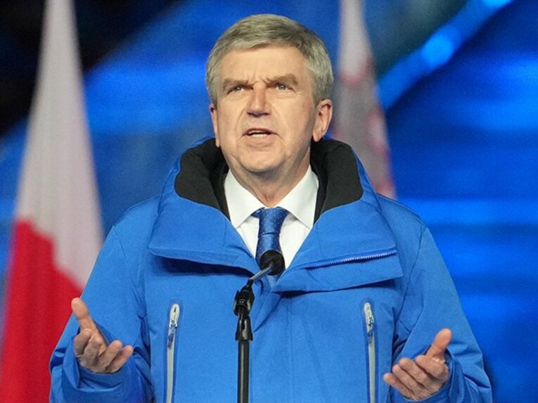 北京五輪の閉会式でスピーチしたIOCのバッハ会長 ／ photograph by SPUTNIK/JIJI PRESS