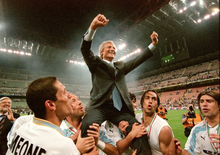 シメオネらと歓喜を共にする当時のクラニョッティ会長©Getty Images
