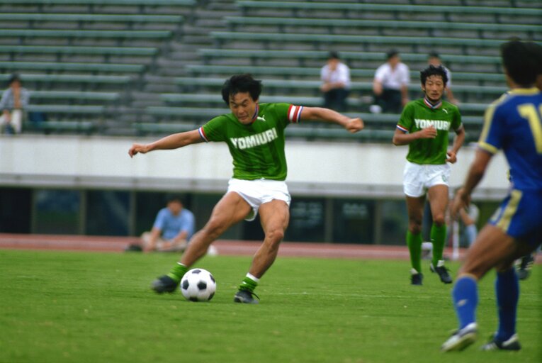 読売クラブ（東京ヴェルディの前身）でプレーした松木安太郎（写真は1985年）　©AFLO