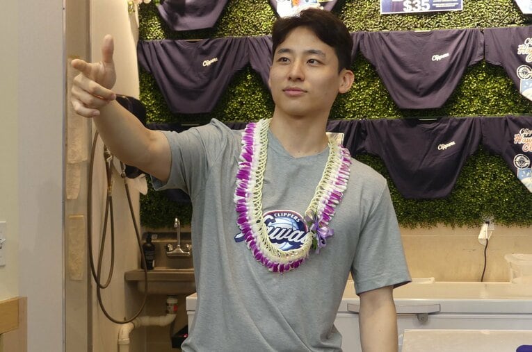 ファンとのひとときを楽しんでいた（筆者撮影）