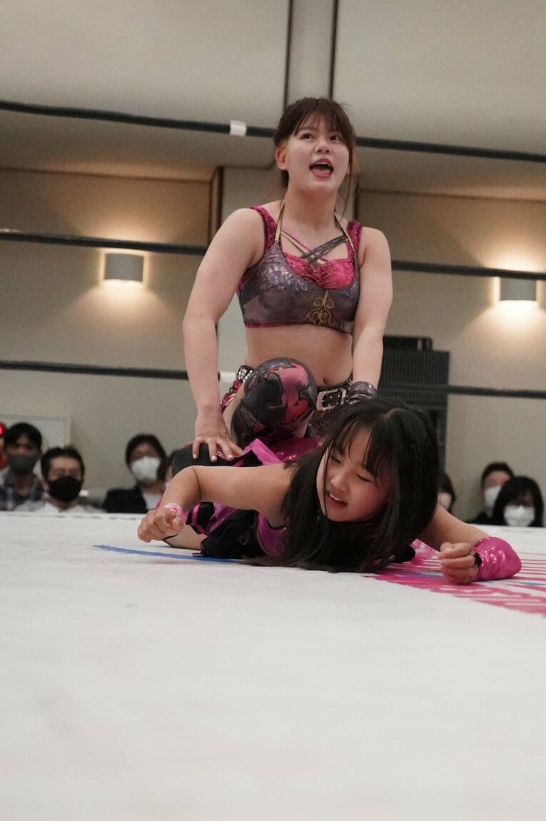 ©ワールド女子プロレス・ディアナ