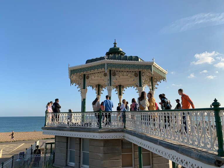 ブライトンのビーチ。アーティストのCDジャケットになりそうな風景が続く（2／7枚）©Yoichi Igawa　　