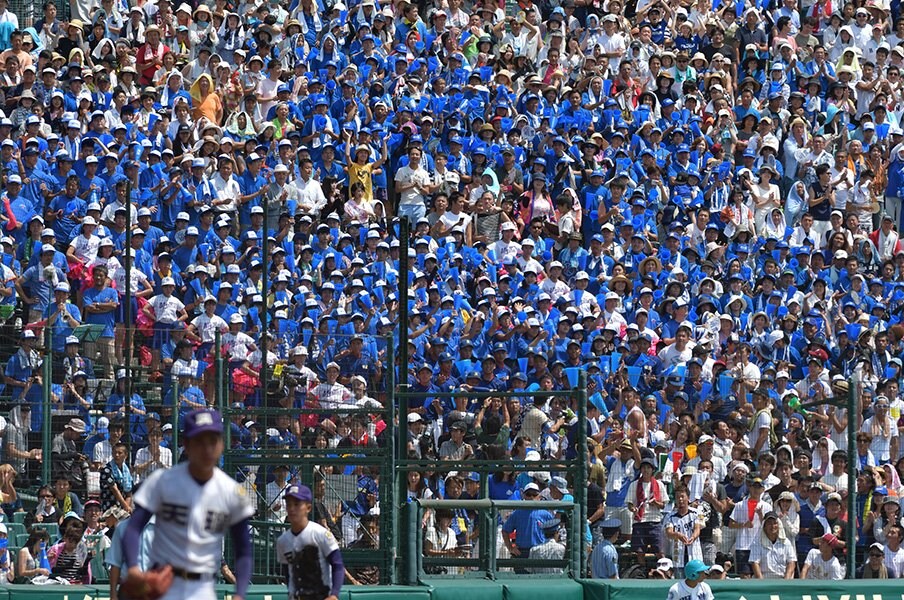 大人たちの「高校野球」の話ばかり。主役の選手たちの声が聞こえない。<Number Web> photograph by Hideki Sugiyama