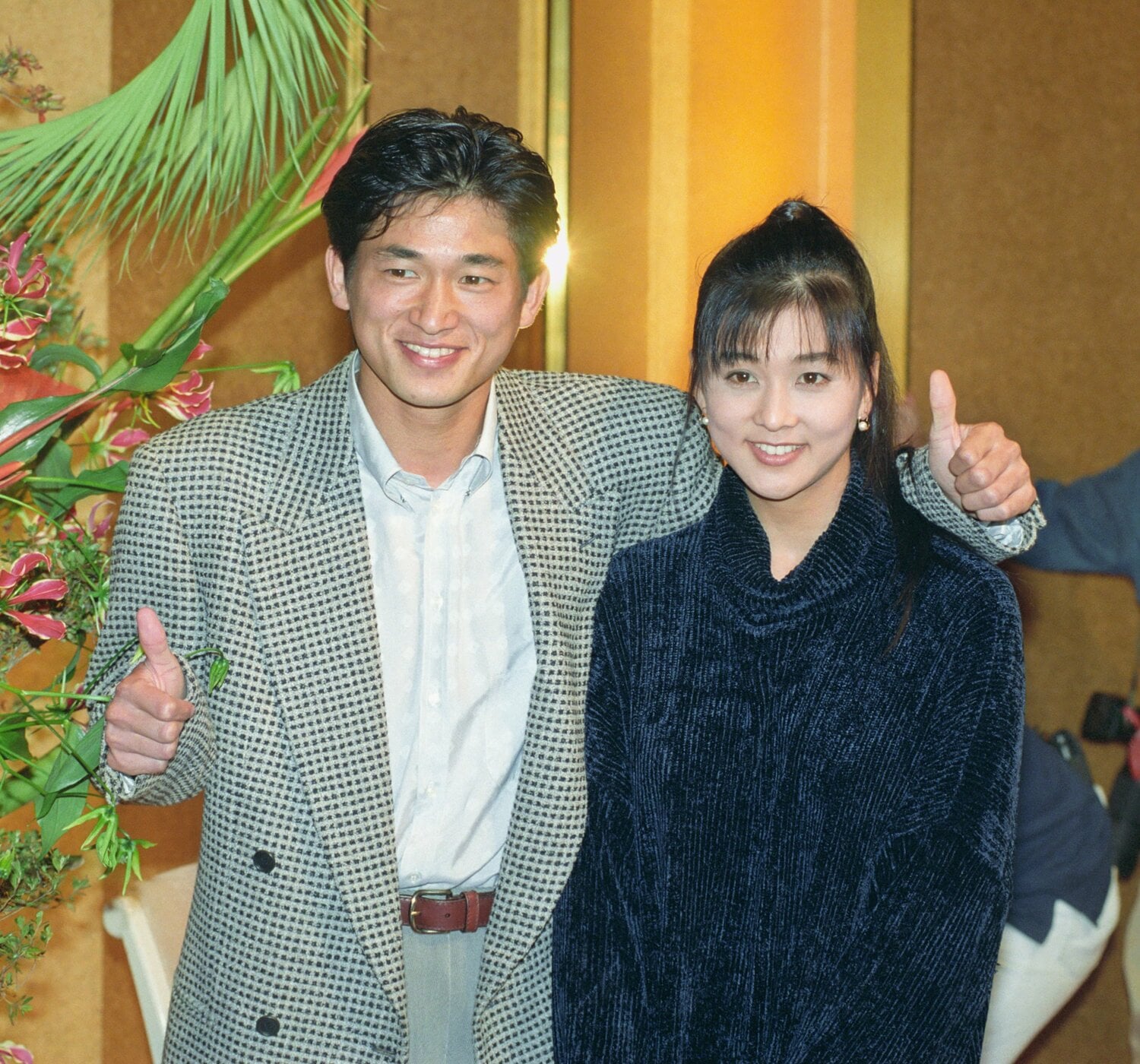 1992年11月12日、三浦知良と設楽りさ子の婚約発表会見（東京・港区の全日空ホテル）　©JIJI PRESS