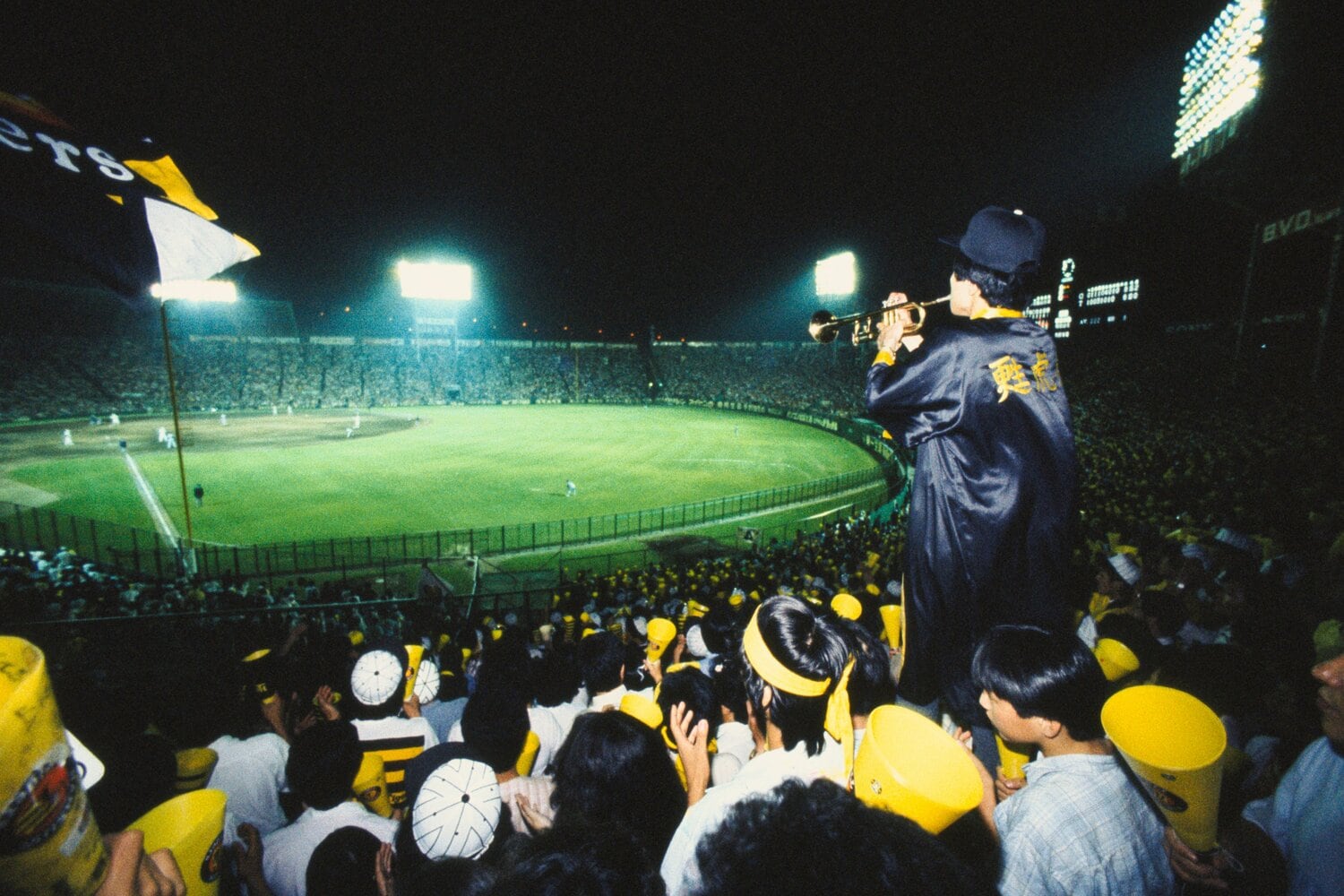 当時の甲子園球場 ©BUNGEISHUNJU