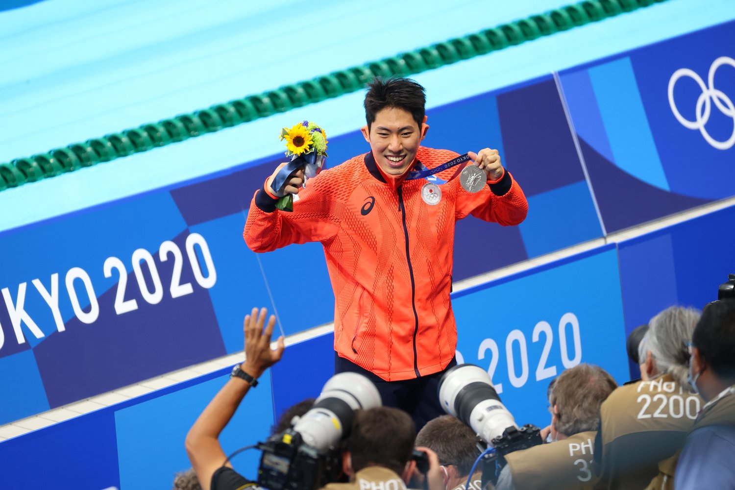 男子唯一のメダリストになった本多灯　©Takuya Matsunaga／JMPA