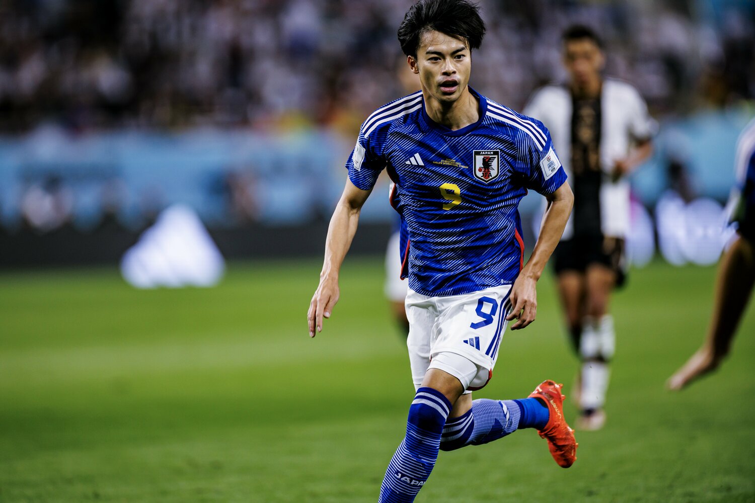 23日のドイツ戦でも同点ゴールの起点となった三笘 ©Kiichi Matsumoto/JMPA