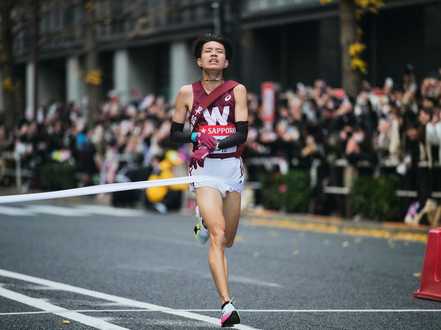 3度アンカーを務めた早大の菅野。いずれも好結果の安定感を見せた　©Yuki Suenaga