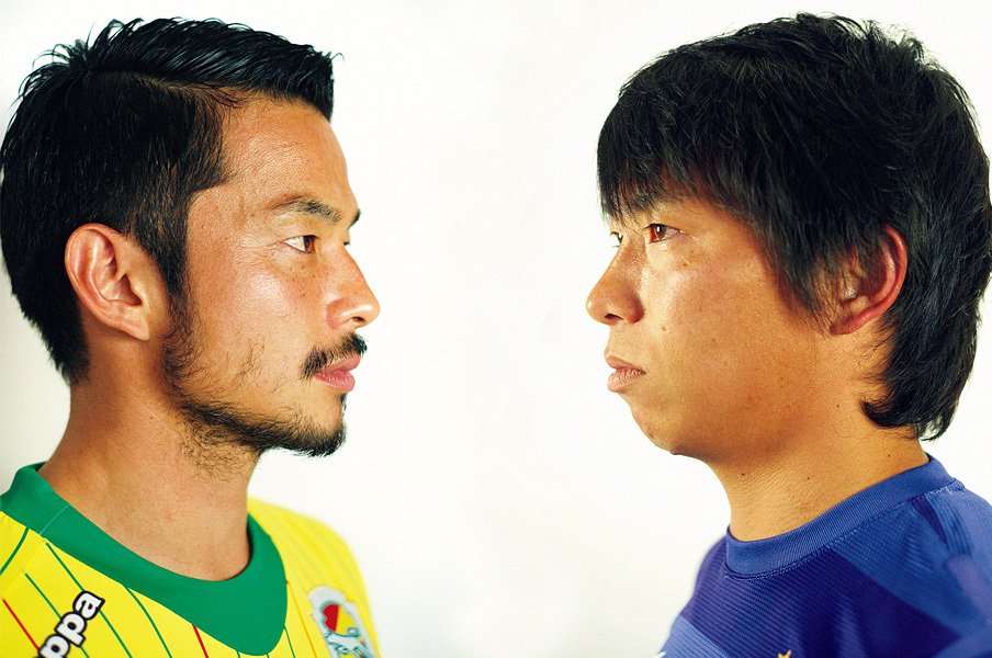 佐藤勇人＆寿人は双子で「親友」。性格は正反対、サッカー愛は同じ。＜Number Web＞ photograph by Ryoukan Matsui