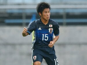 久保建英らと日本代表で活躍、18歳で“日本一の10番”に…なぜプロになれなかった？「広島の天才サッカー少年」が明かしたその「意外なワケ」