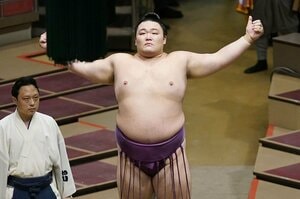 大関・朝乃山と番記者が一緒に“深夜外出した”問題…他紙デスクに聞く「番記者の関係は近すぎたのか？」