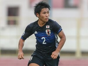 久保建英、菅原由勢らと代表でも活躍…18歳で「日本一の10番」になった男はなぜプロになれなかった？ “広島の快速FW”を襲った「ある異変」の正体
