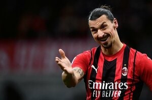 イブラヒモビッチが指名した「クソみたいなクラブ」ミランが再起　11季ぶりのスクデット獲得も夢じゃない