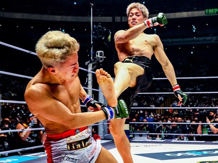 三浦孝太「格闘技でキングに」 サッカーボールキックで勝利した“カズの息子”の実力は本物か? RIZINデビュー戦で見せた“明らかな才能”とは<Number Web> photograph by RIZIN FF Susumu Nagao