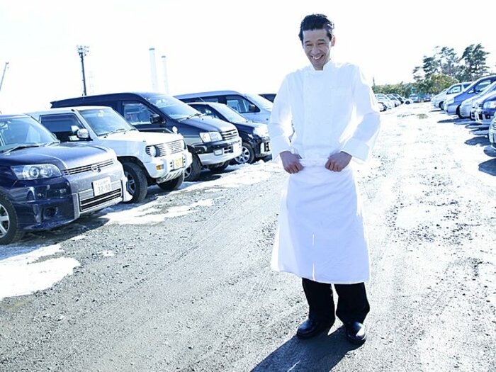 <シリーズ 3.11を越えて> サッカー日本代表専属シェフ、西さんの味。~今も福島・Jヴィレッジの厨房で~<Number Web> photograph by Tsutomu Takasu