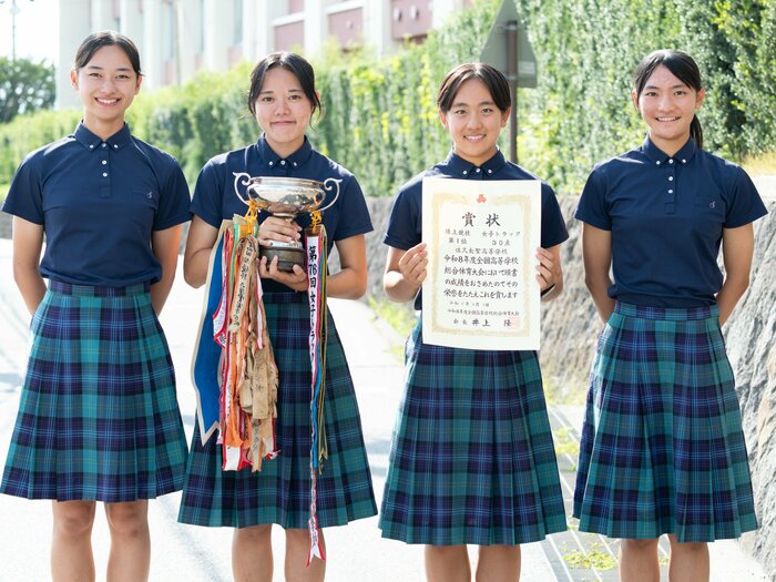「この仲間がいたから…」高校駅伝の超名門で起きた“もうひとつのドラマ”…女子短距離チームが「まさかのトラック日本一」奇跡はなぜ起きた？＜Number Web＞ photograph by Tadashi Hosoda