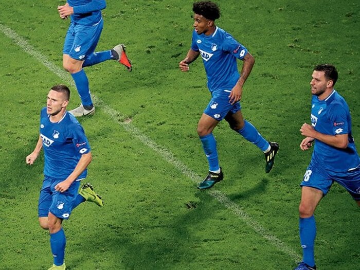 イングランド代表はドイツで育つ!?プレミアから流出する若き代表選手。<Number Web> photograph by Etienne Garnier/L'Equipe