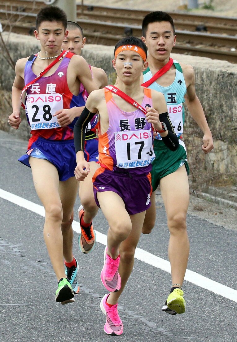 長野・川中島中時代から全国トップで活躍した吉岡大翔。年始の都道府県対抗駅伝では中高で2つの区間記録を持つ　©JIJI PRESS