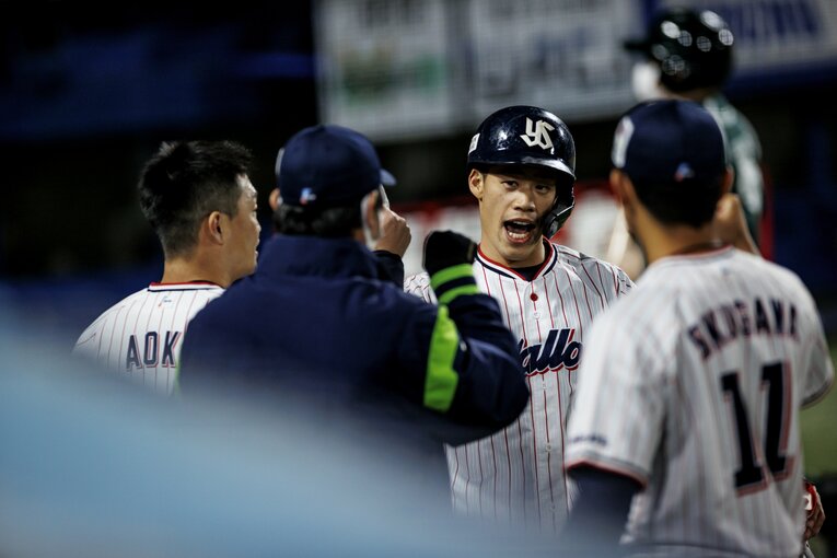 セCS第2Sで大活躍した塩見と奥川　©Kiichi Matsumoto