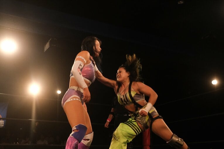 「リングに上がるな」と言われたプロレスデビューから3年…セクシー女優を引退、ちゃんよたがボディコンテストで見せた筋肉美「凄く幸せ者です」(35)