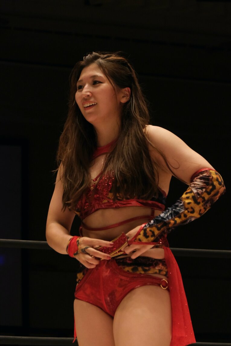 「闘うグラドル」もデビュー、アクトレスガールズの“華がスゴい”新人たちの裏で…エース・青野未来が泣いた理由「まったく追いつけていない」(66)