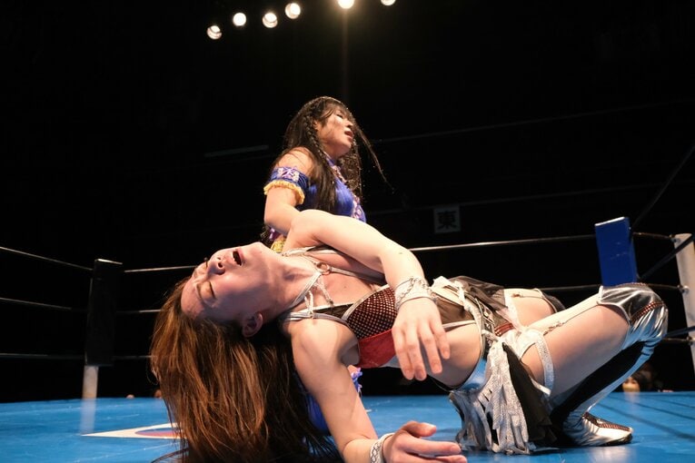 “京都のバスガイド”は人気女子プロレスラーに…清水ひかり（29）を突き動かしたスターダム中野たむの姿「だって大好きなんですもん」(16)