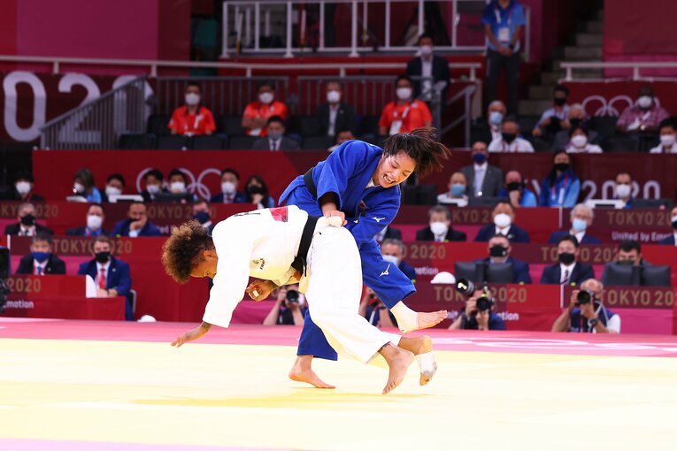 “どん底”に落ちた阿部詩は兄・一二三に電話をかけた　柔道“金”の2人はどんな兄妹？「常に前にいてくれるので、自分は頑張れます」(14)