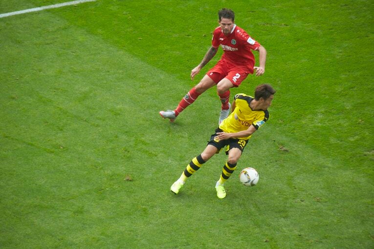 2015-16シーズン、ドルトムントでの香川　©Sports Graphic Number