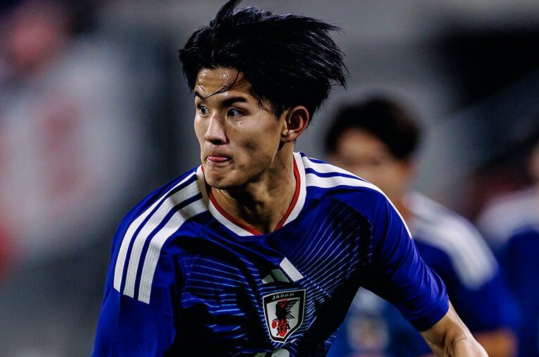 191cmの体躯に、しなやかな身のこなし。20歳のFW後藤啓介には日本だけでなくベルギーなど各国の取材者も熱視線を送る ／ photograph by Kiichi Matsumoto