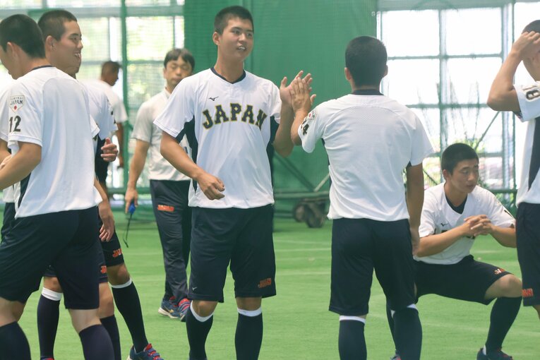 W杯連覇を狙うU-18日本代表で唯一、甲子園経験のない神戸国際高校３年の川口蒼旺。この春までは試合にも出られなかったというまさに「秘密兵器」だ　©Fumi Sawai