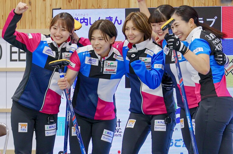 SC軽井沢クラブを破り、日本代表決定戦を制したフォルティウスの選手たち ／ photograph by JIJI PRESS