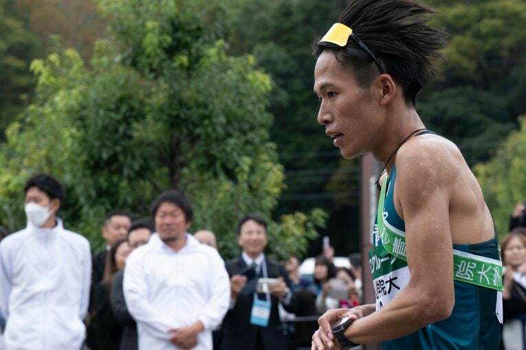 青学大のアンカーを務めた小河原　©Tadashi Hosoda