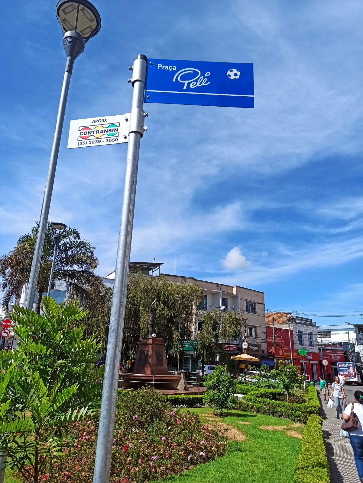 市内中心部にあるペレ広場　©Hiroaki Sawada