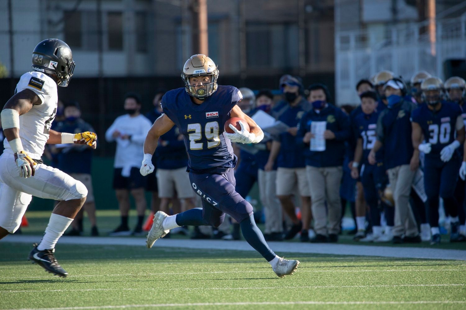 パイロット候補生として働くかたわら、社会人チーム「オービックシーガルズ」でも活躍していた　©OBIC SEAGULLS