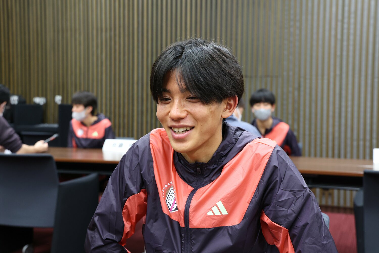 高校時代は5000mで沖縄県の高校生で初めて13分台をマークした上原 ©︎Misa Fujii