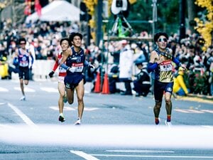 箱根駅伝“史上最激戦の10区”四つ巴のシード争い舞台裏「4人が横一列に並ぶなんて…」選手が振り返る「テレビに映らなかった」超心理戦ウラ話