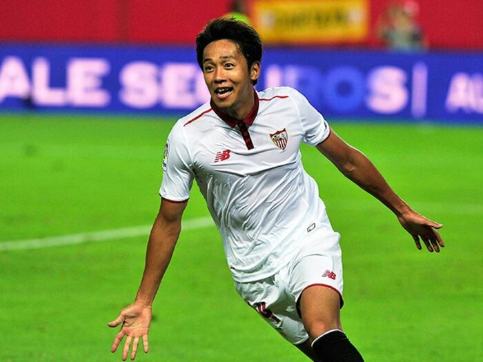 清武弘嗣が獲得した信頼の大きさ。「外国人選手」にとって開幕戦とは。＜Number Web＞ photograph by AFLO