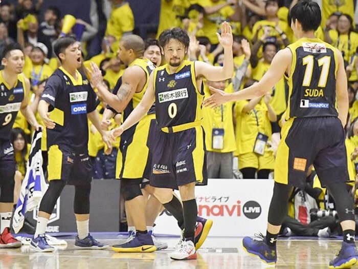 Bリーグ史に残る栃木の大逆転劇。22点差すら楽しめる選手、ファン。<Number Web> photograph by Kyodo News