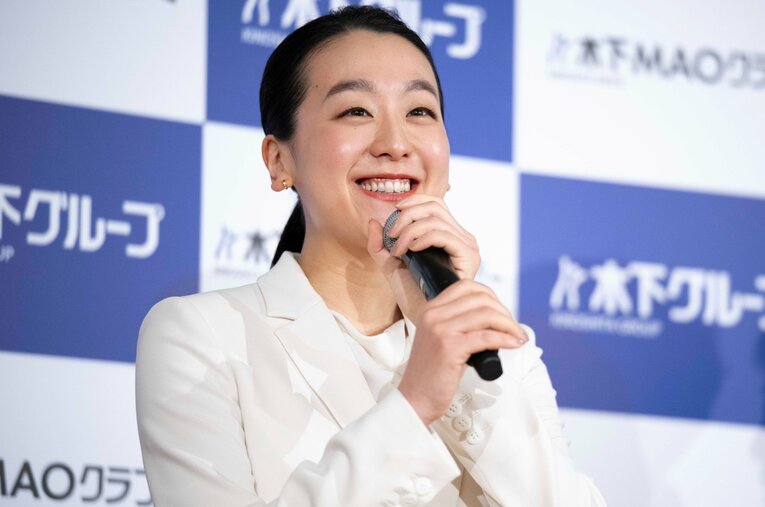 6月12日に会見を開き、指導者としての道を歩み始めた浅田真央 ／ photograph by Asami Enomoto